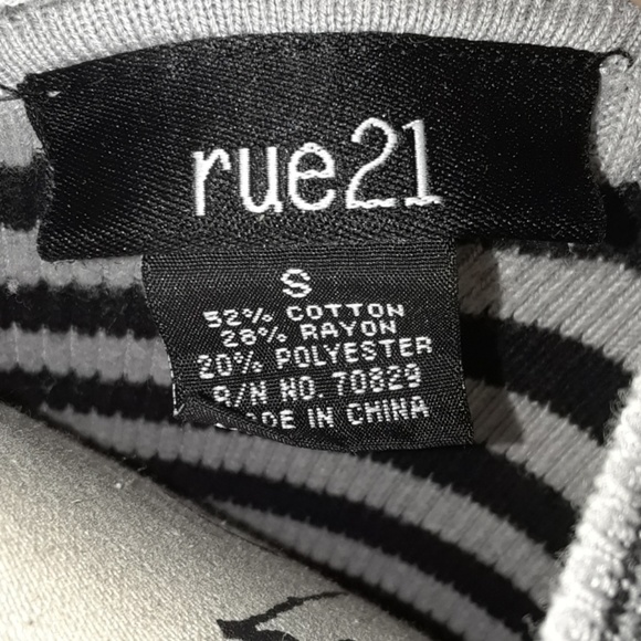 5/25.  Rue 21 Grey & Black striped ribbed sweater - Picture 8 of 8